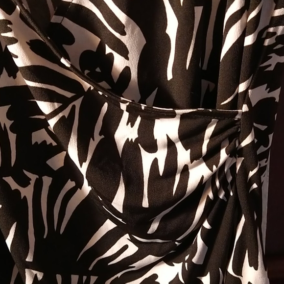 Blouse - Picture 3 of 4